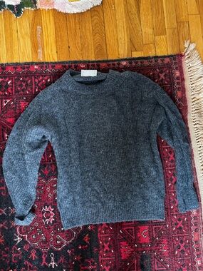 Everlane the cocoon crew in alpaca size XS charcoal